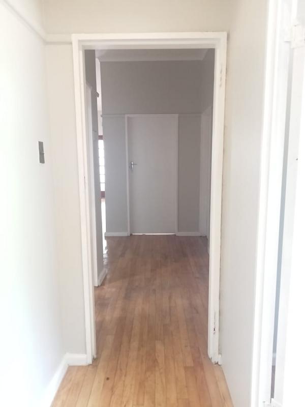 To Let 4 Bedroom Property for Rent in Goodwood Central Western Cape